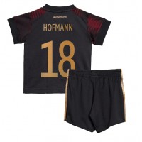 Koszulka piłkarska Niemcy Jonas Hofmann #18 Strój wyjazdowy dla dzieci MŚ 2022 tanio Krótki Rękaw (+ Krótkie spodenki)